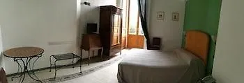 Palazzo Giaraca 3* Сиракузы