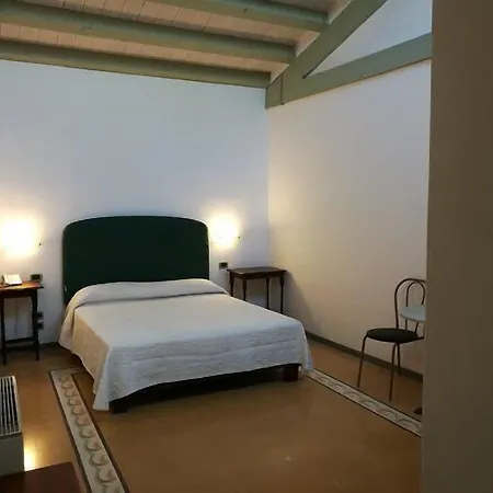 ホテル Palazzo Giaraca