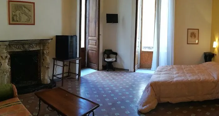 Palazzo Giaraca Hotel