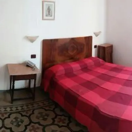 Palazzo Giaraca Hotel Syrakuzy