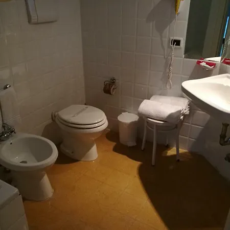 吉雅拉卡宫殿酒店 锡拉库扎