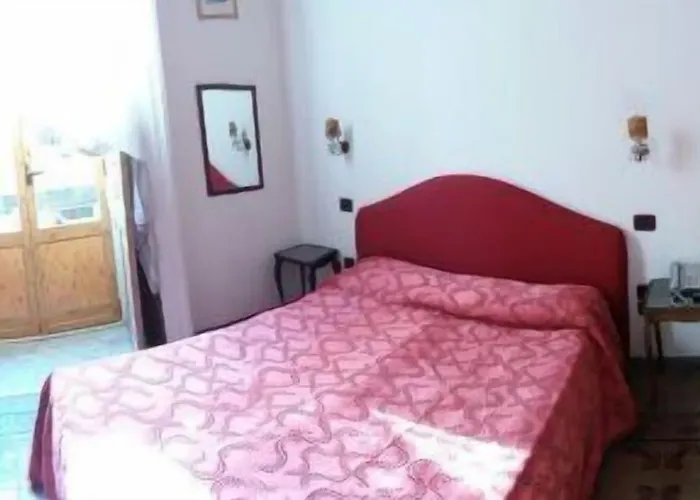 Ξενοδοχείο Palazzo Giaraca 3*