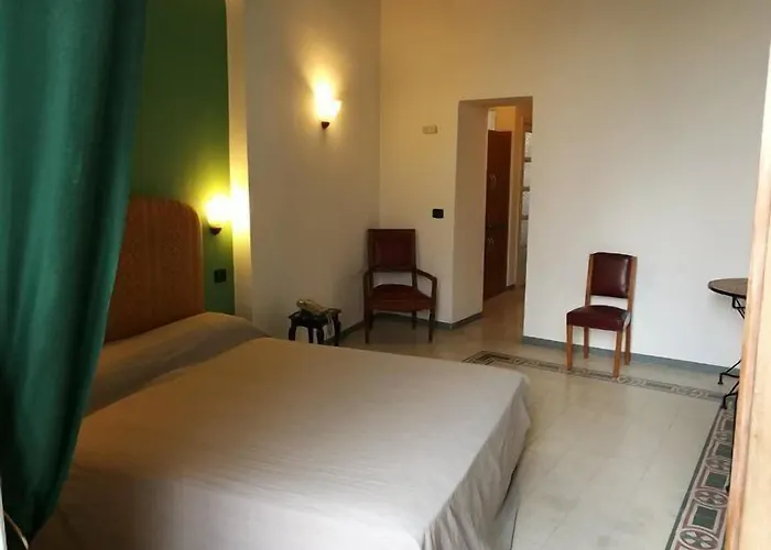 Ξενοδοχείο Palazzo Giaraca 3*