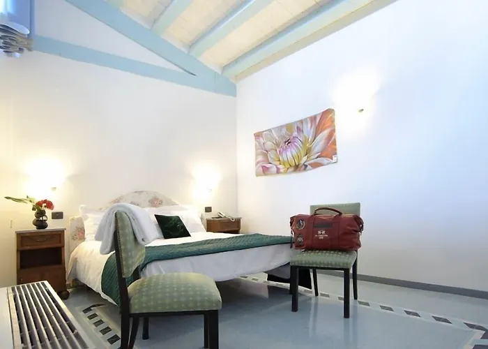 Ξενοδοχείο Palazzo Giaraca 3*